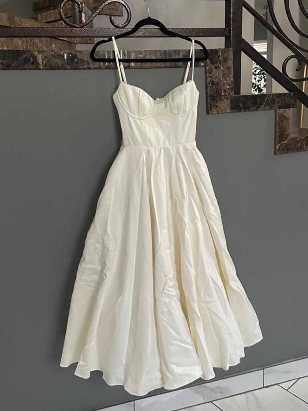 House of Cb Mademoiselle White Tulle Midi Dress